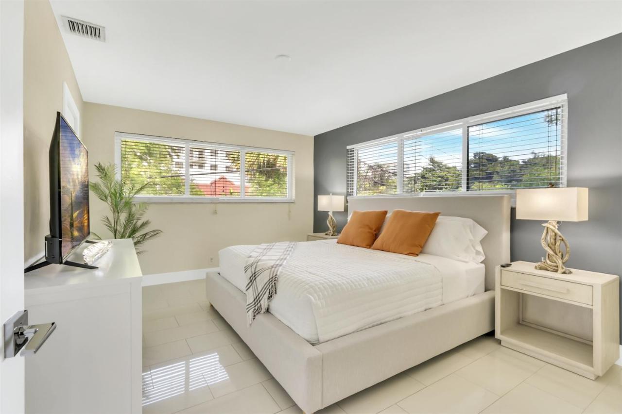 Bright Pompano Beach With Pool Access Luaran gambar