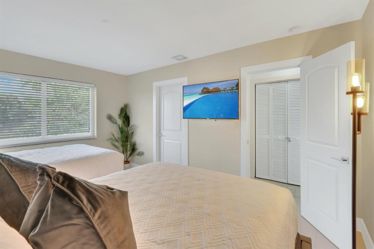 Bright Pompano Beach With Pool Access Luaran gambar