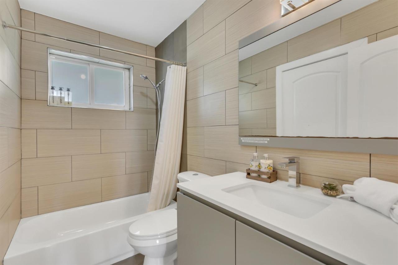 Bright Pompano Beach With Pool Access Luaran gambar